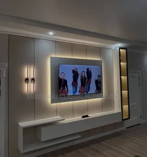 Tv Wall Unit and Showcase Decoration