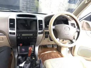Toyota Land Cruiser Prado 2.7 3dr 2004 White