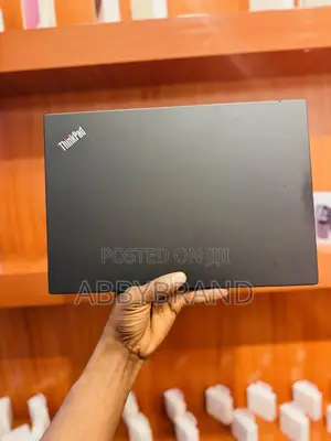 Laptop Lenovo Thinkpad T14s Gen 2 16GB Intel Core i5 SSD 256GB