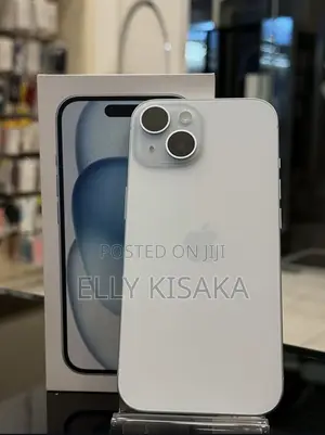 New Apple iPhone 15 128 GB White