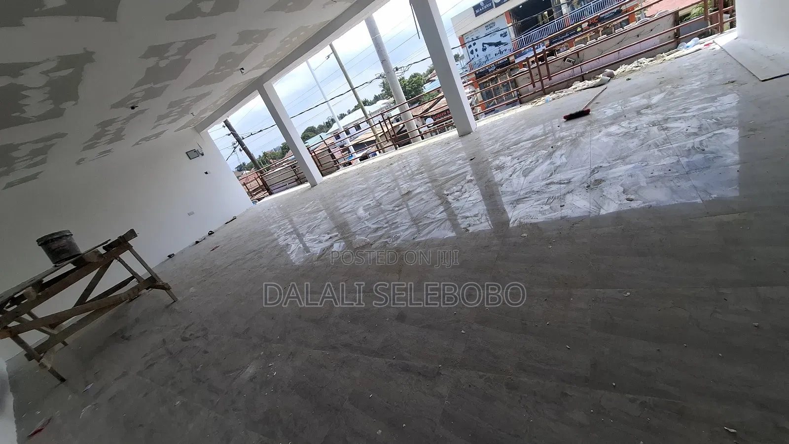 Big Frem 4 Restaurant Liquid Store Better at Sinza