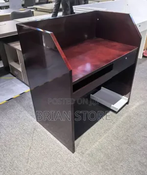 Classic Reception Desk