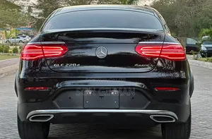 Mercedes-Benz GLC-Class 2017 Black