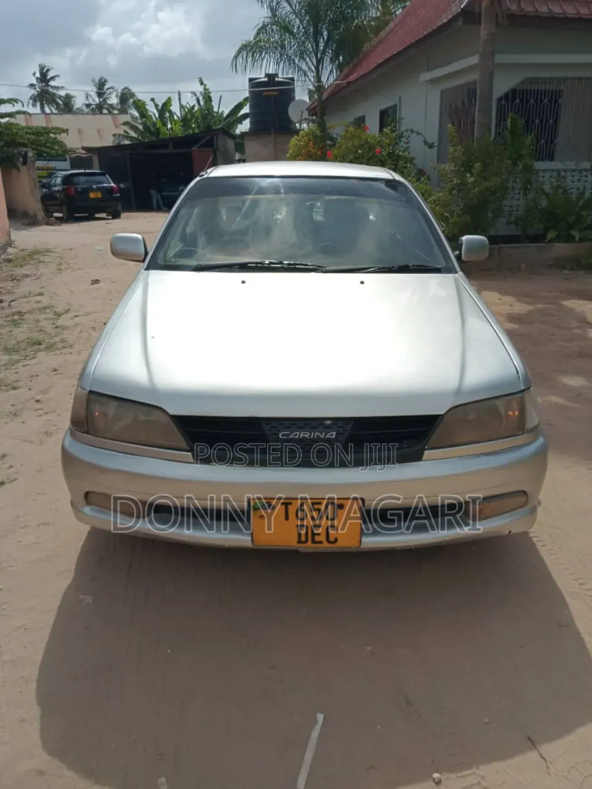 Toyota Carina 2000 Silver