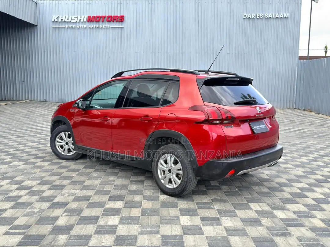 Peugeot 2008 2016 Red