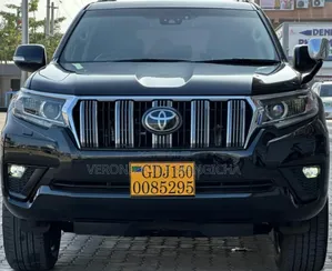 Toyota Land Cruiser Prado 2023 Black