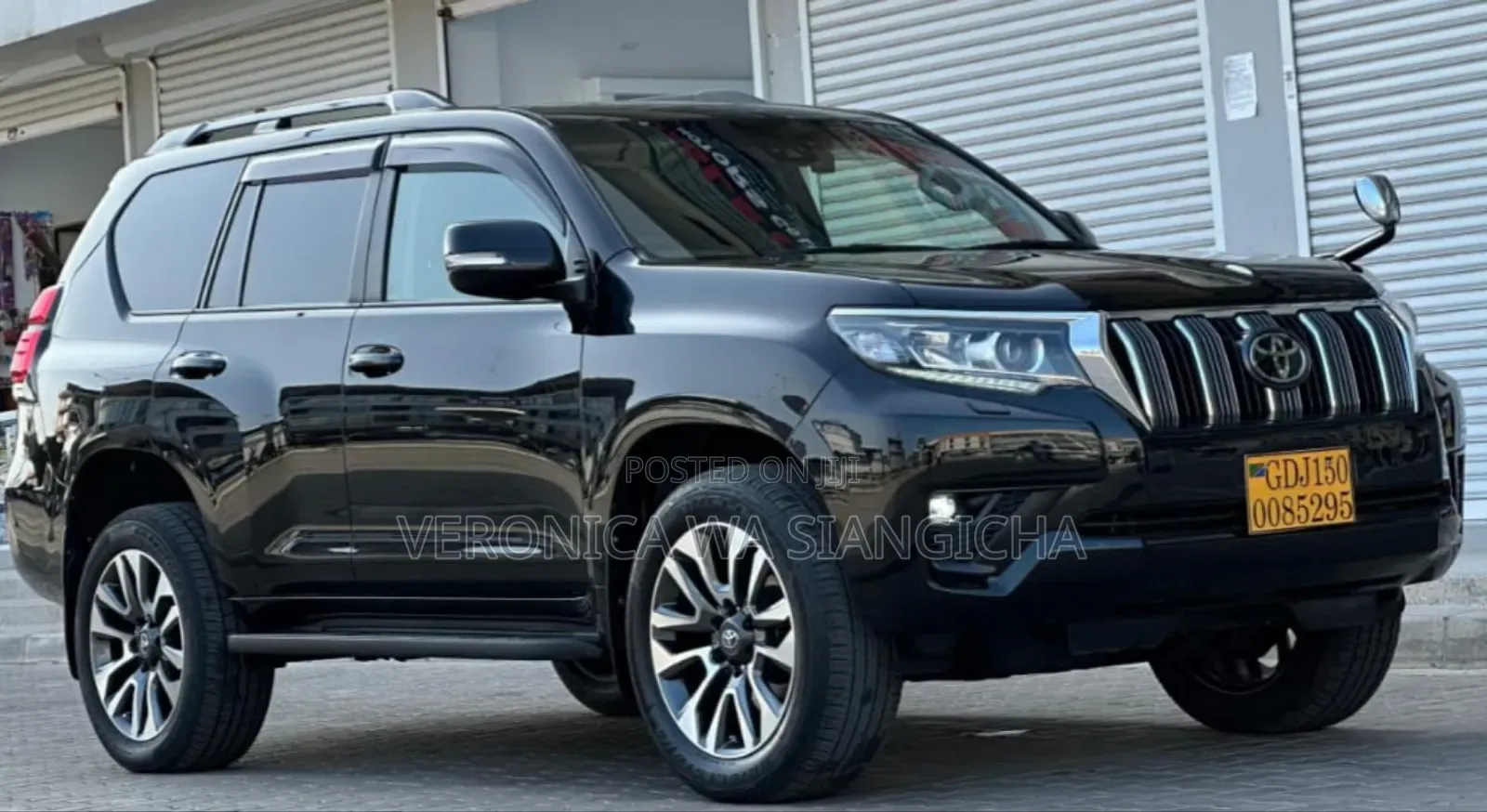 Toyota Land Cruiser Prado 2023 Black