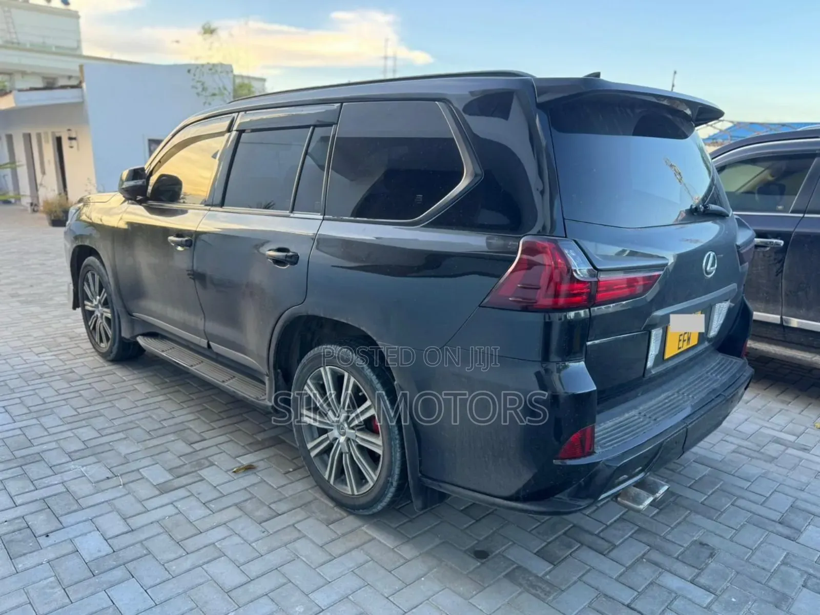 Lexus LX 570 AWD 2016 Black