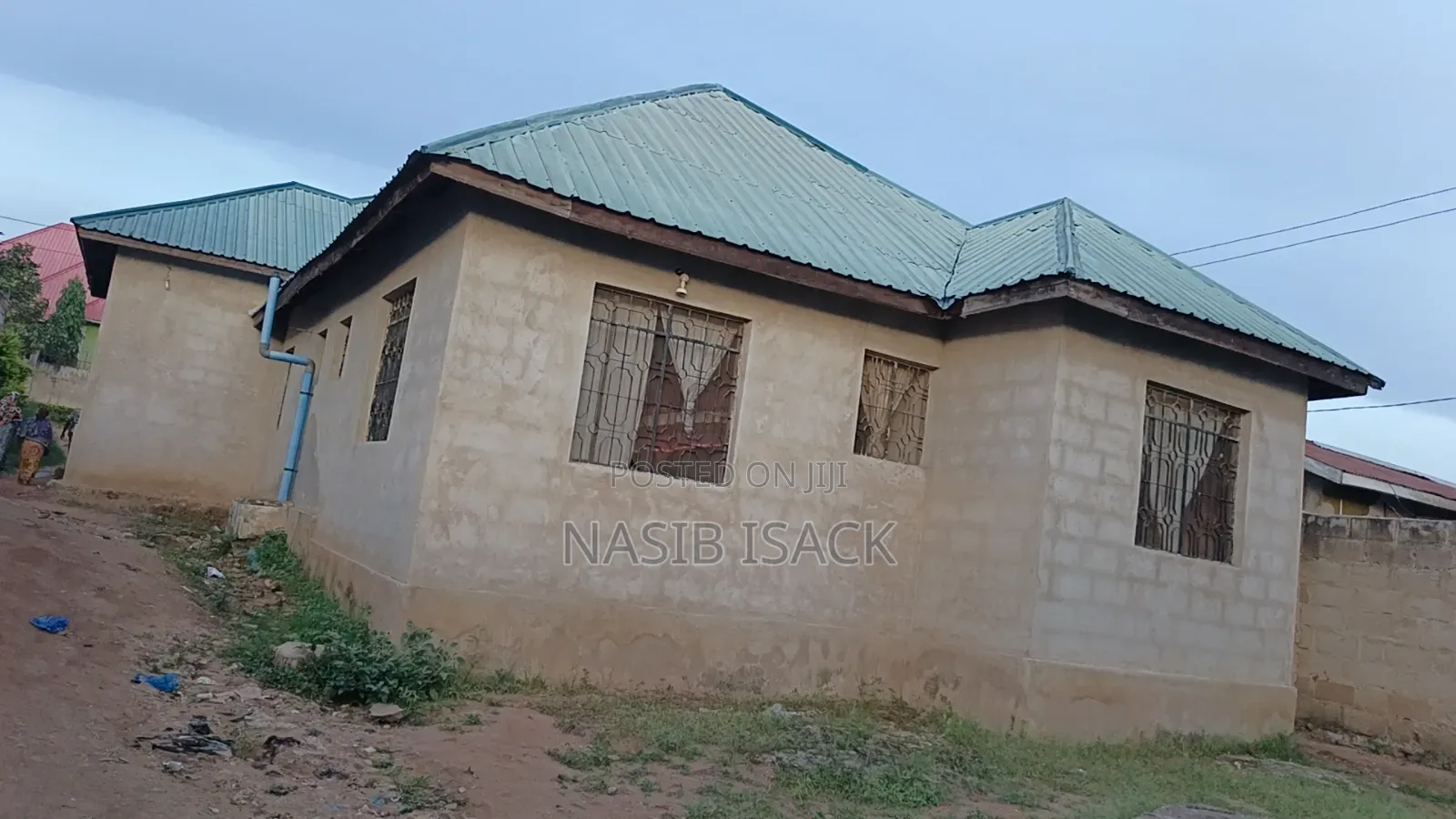3bdrm House in Nyasaka for sale