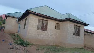 3bdrm House in Nyasaka for sale