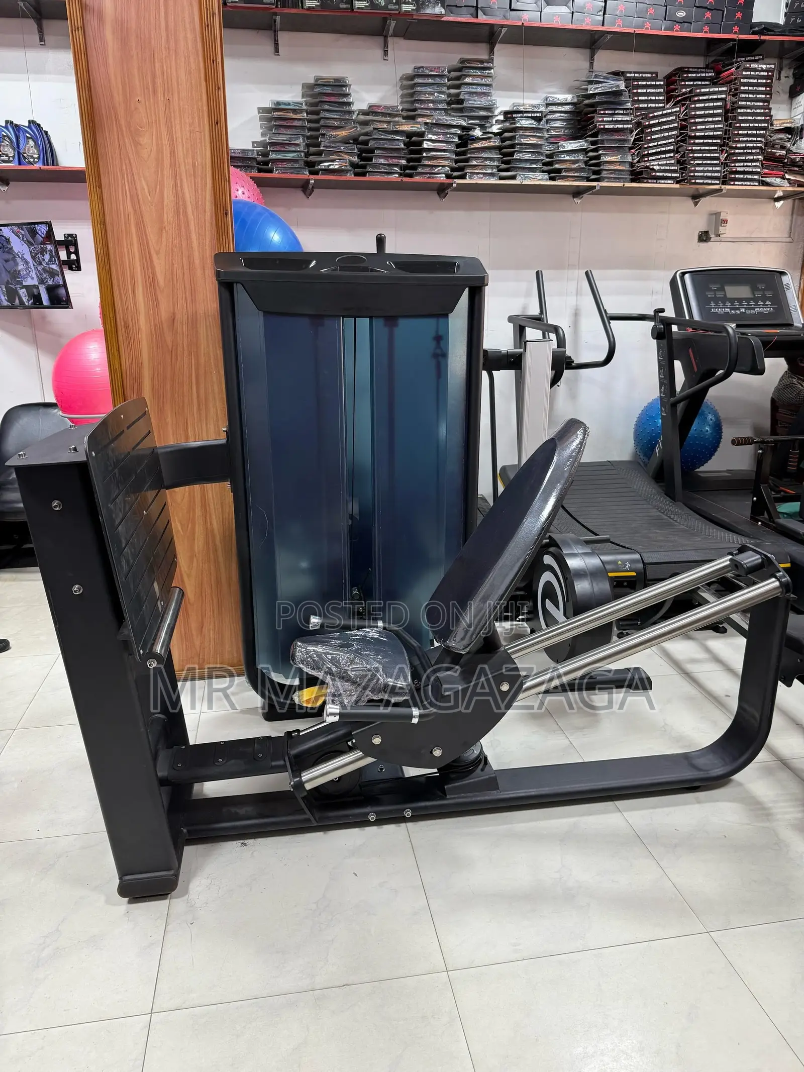 Machine Seated Leg Press