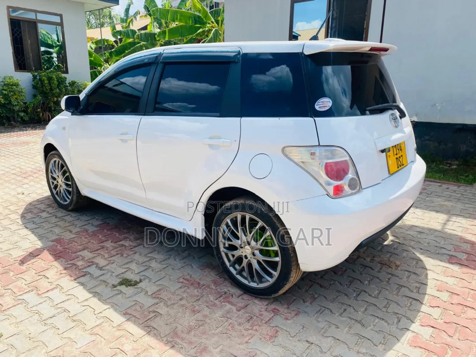 Toyota IST 2005 White