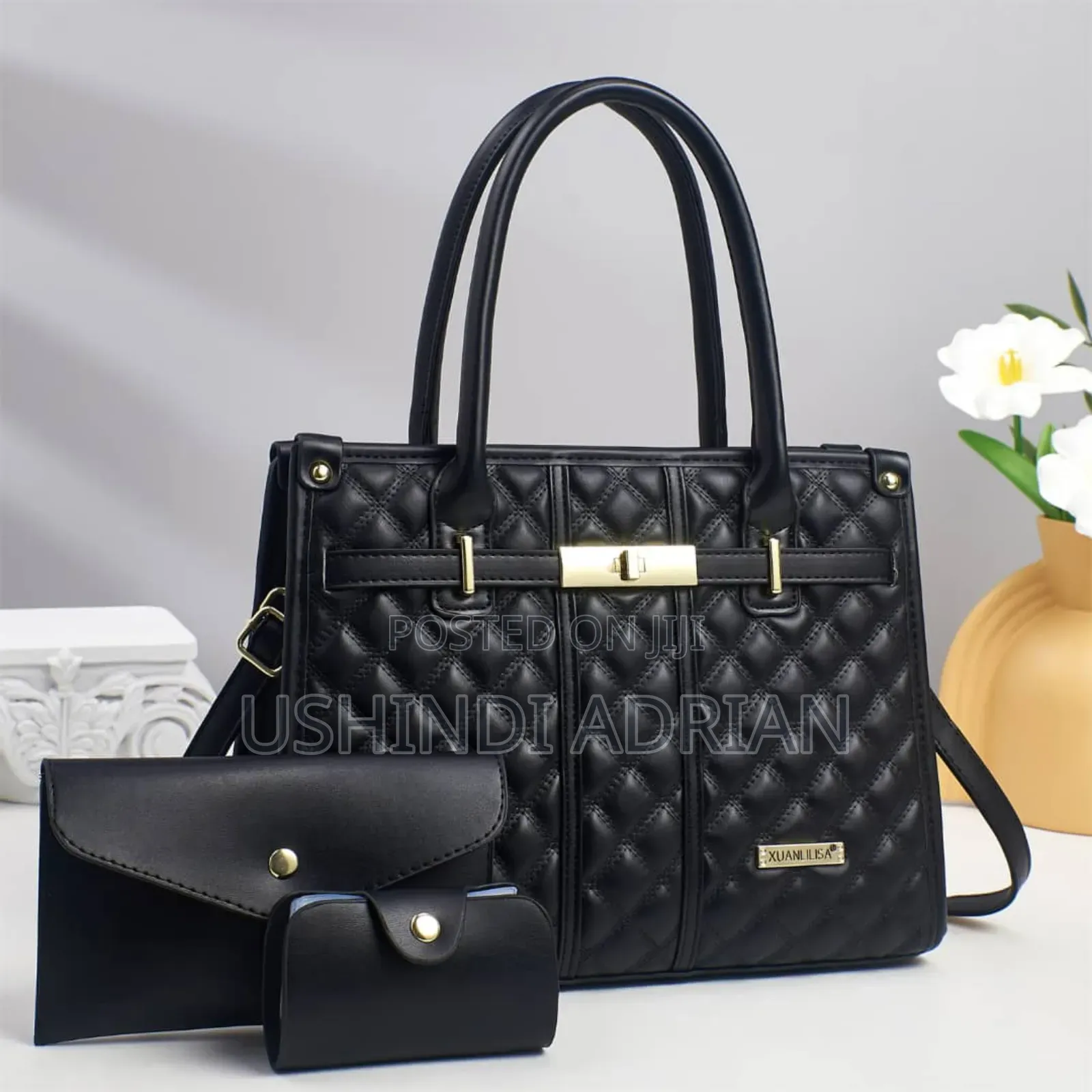 Royal Grace Handbag–Mkoba Wa Neema Ya Kifalme