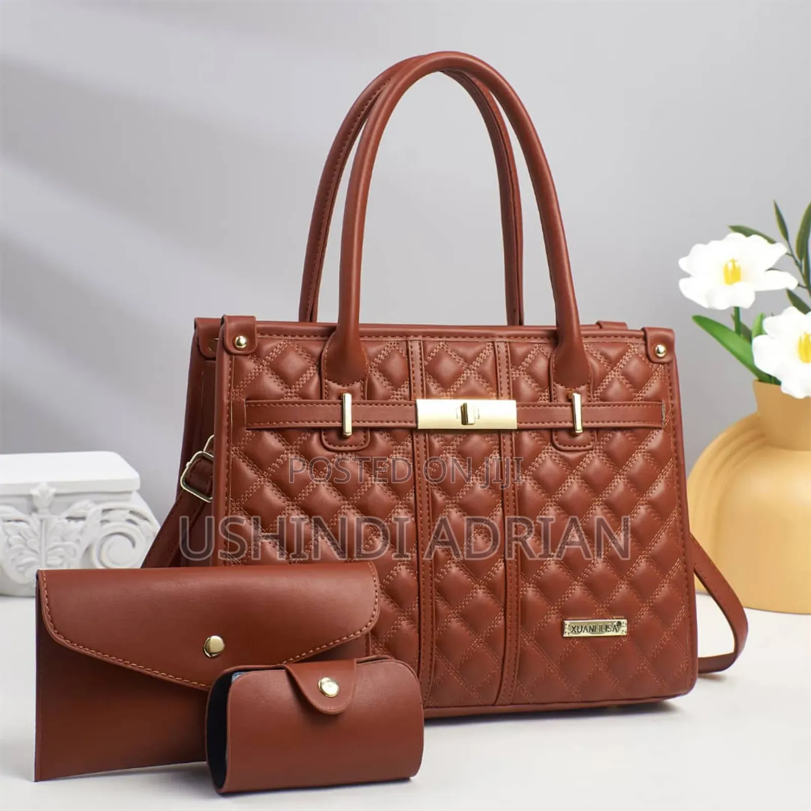 Royal Grace Handbag–Mkoba Wa Neema Ya Kifalme