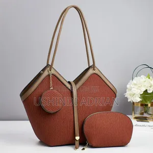 Luxury Queen Handbag–Mkoba Wa Malkia Wa Kifahari