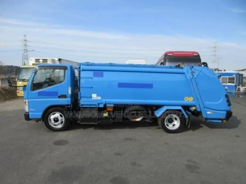 Mitsubishi Garbage Compactor