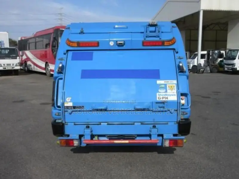 Mitsubishi Garbage Compactor