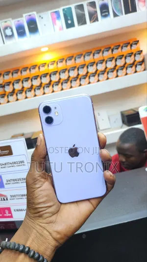 Apple iPhone 11 64 GB Purple