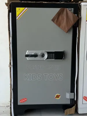 Safe Box 400kg Available