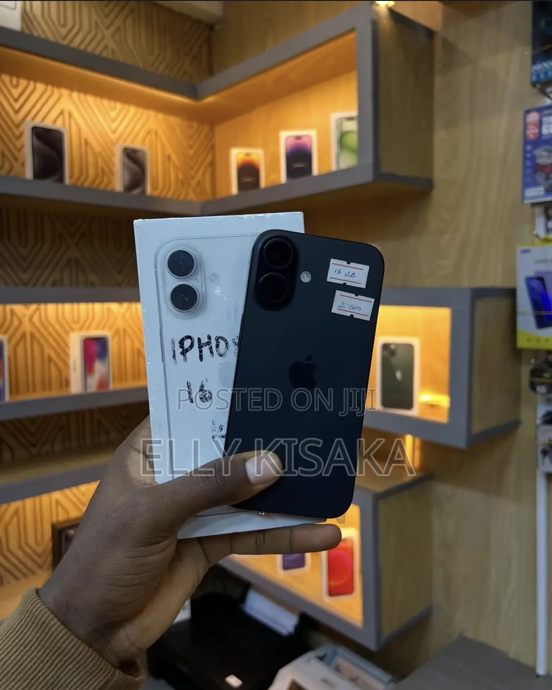 New Apple iPhone 16 128 GB Black