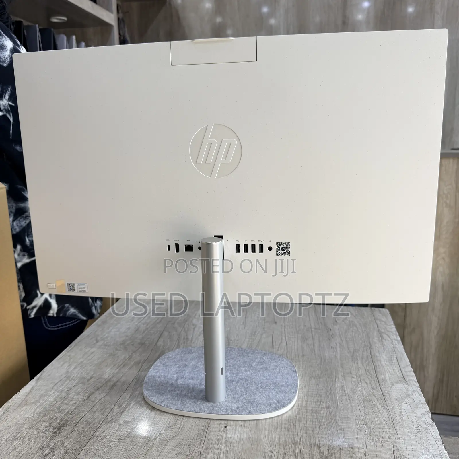 New Desktop Computer HP AiO 27 8GB Intel Core i5 SSD 512GB