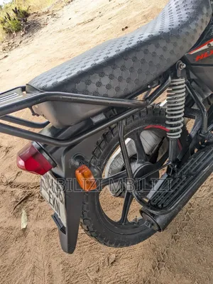 TVS HLX 125 2024 Black
