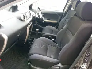 Toyota IST 2004 Gray