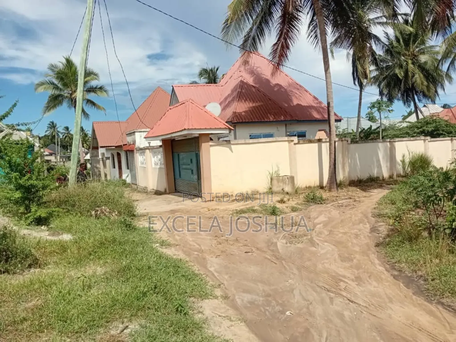 3bdrm House in Excela Joshua, Msongola for sale