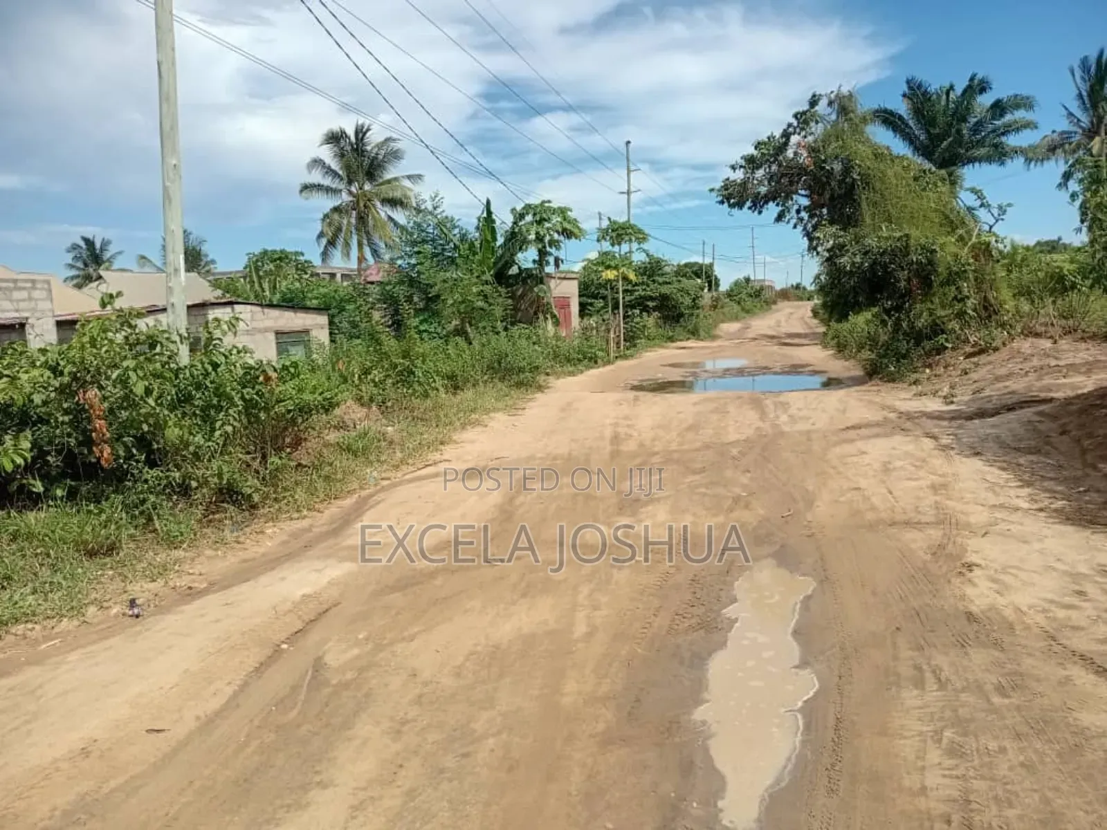 3bdrm House in Excela Joshua, Msongola for sale