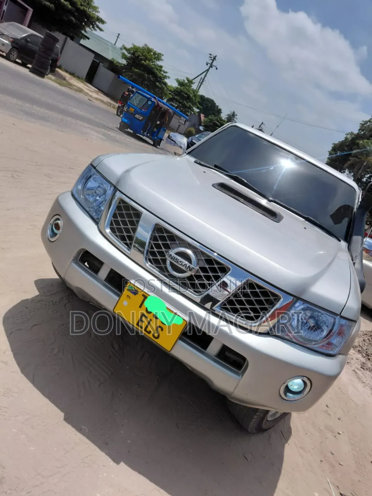 Nissan Patrol 4.5 2010 Silver