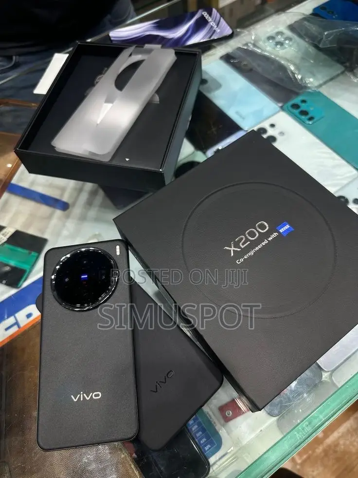 New Vivo X200 Ultra 512 GB Black