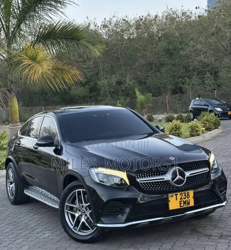 Mercedes-Benz GLC-Class 2017 Black