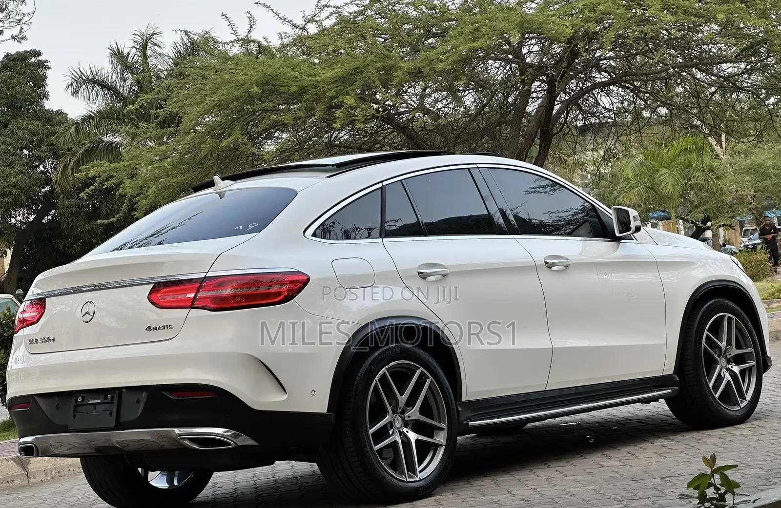 Mercedes-Benz GLE-Class 2016 White