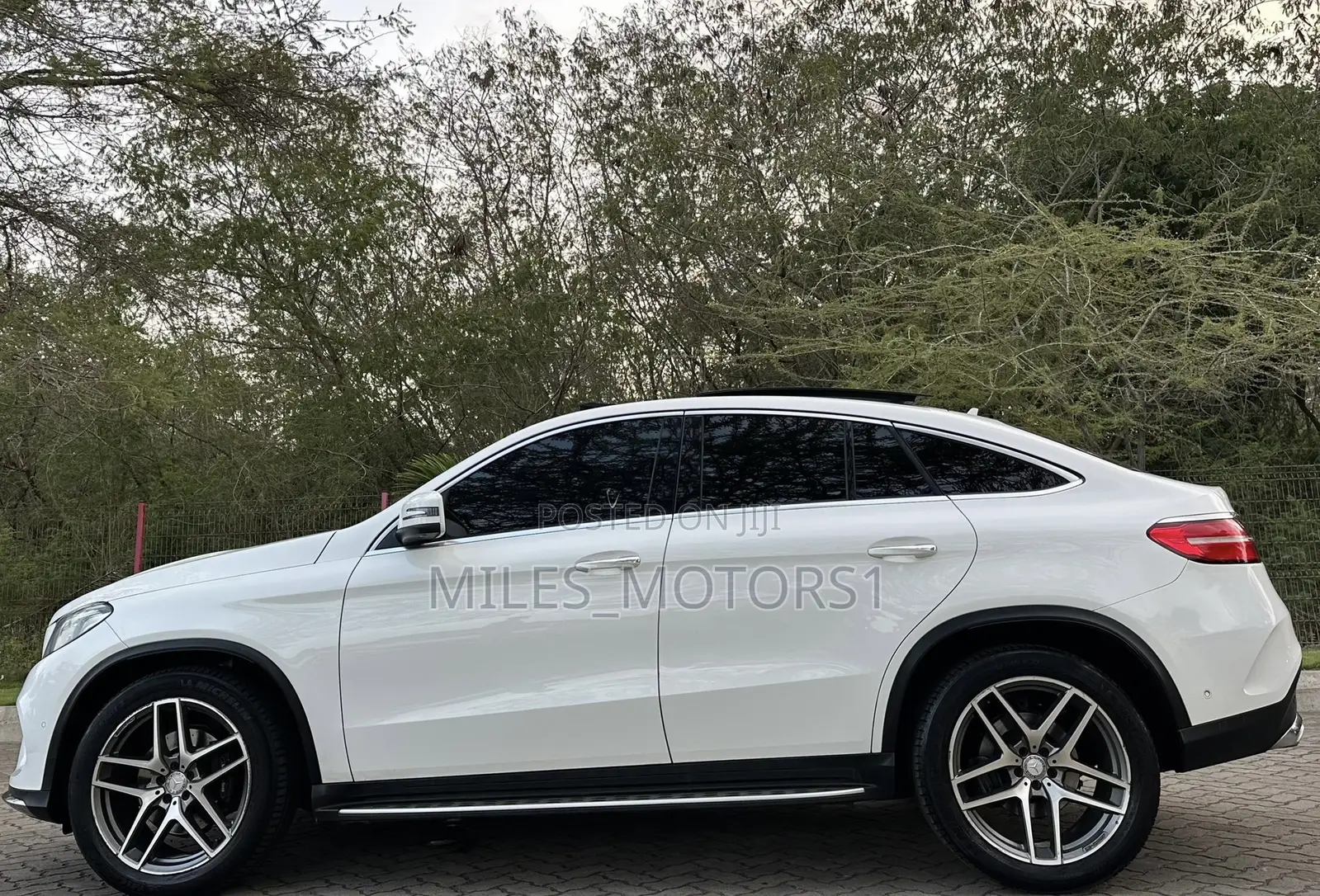 Mercedes-Benz GLE-Class 2016 White