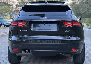 Jaguar F-Pace 2019 Black