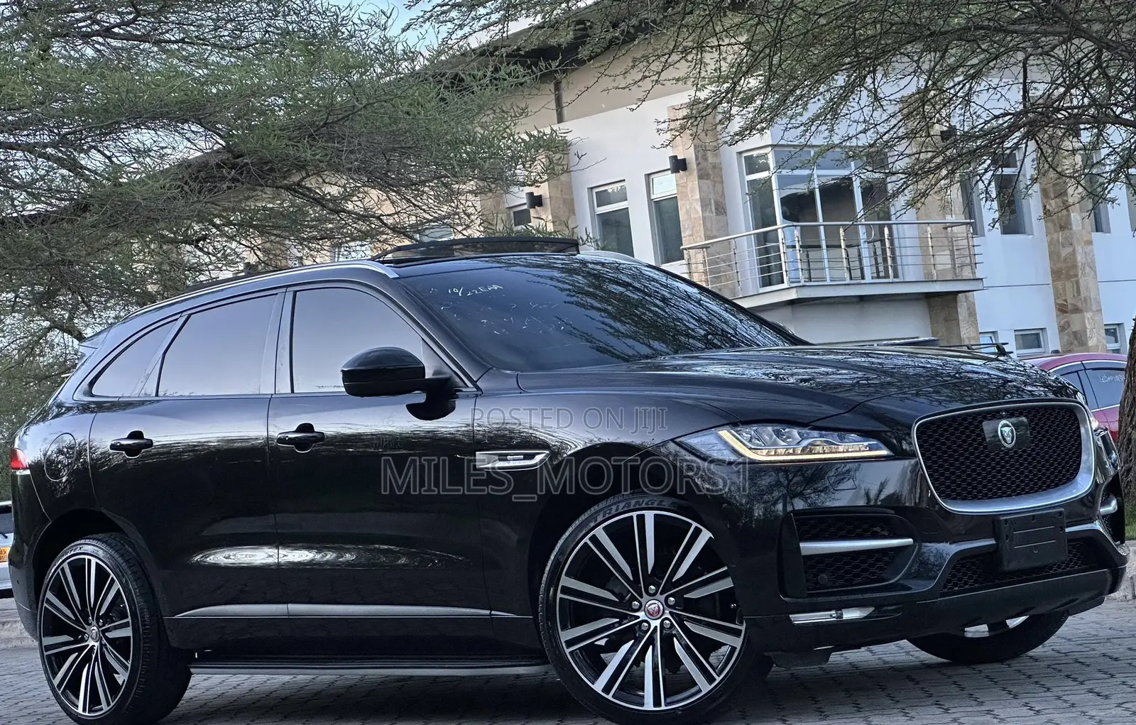 Jaguar F-Pace 2019 Black
