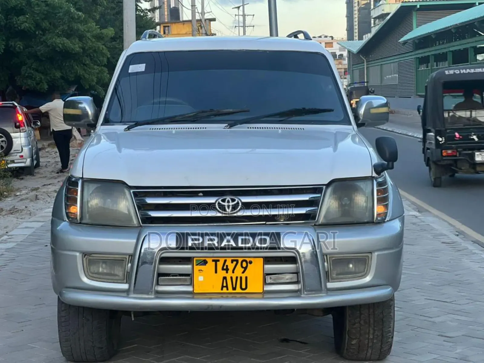 Toyota Land Cruiser Prado 2003 White