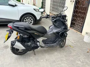 Honda 2024 Black