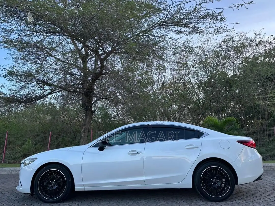 Mazda Atenza 2013 White