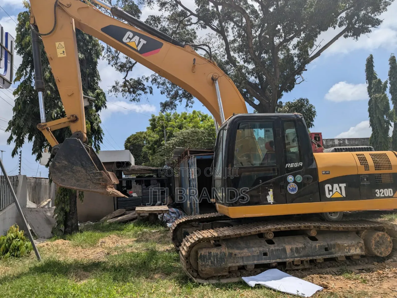 Used Excavator Cat 320d From China