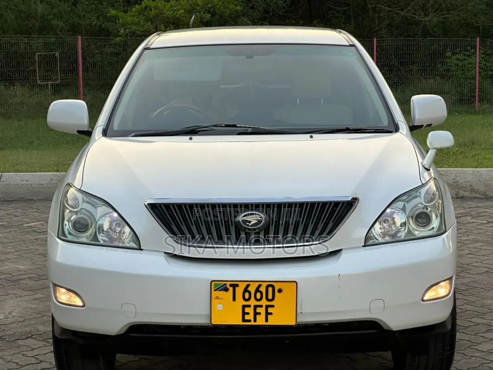 Toyota Harrier 2.4 4WD 2006 White