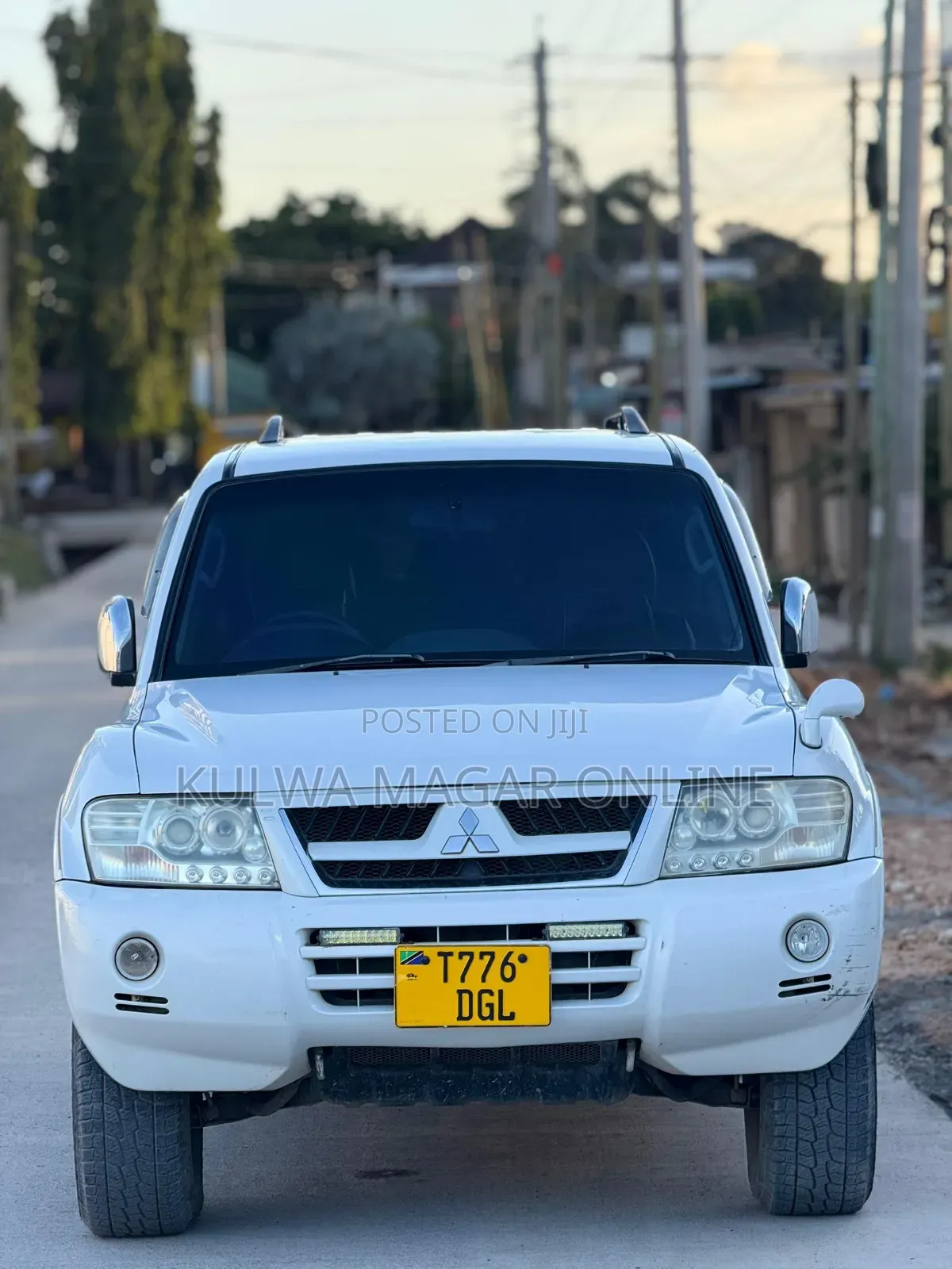 Mitsubishi Pajero 2005 White