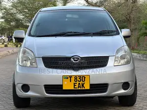 Toyota Corolla Spacio 2003 Silver