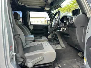 Jeep Wrangler 2010 Silver