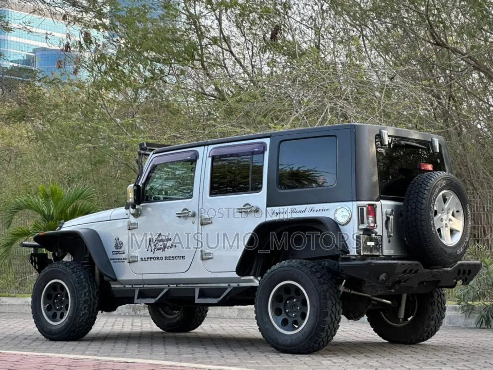 Jeep Wrangler 2010 Silver