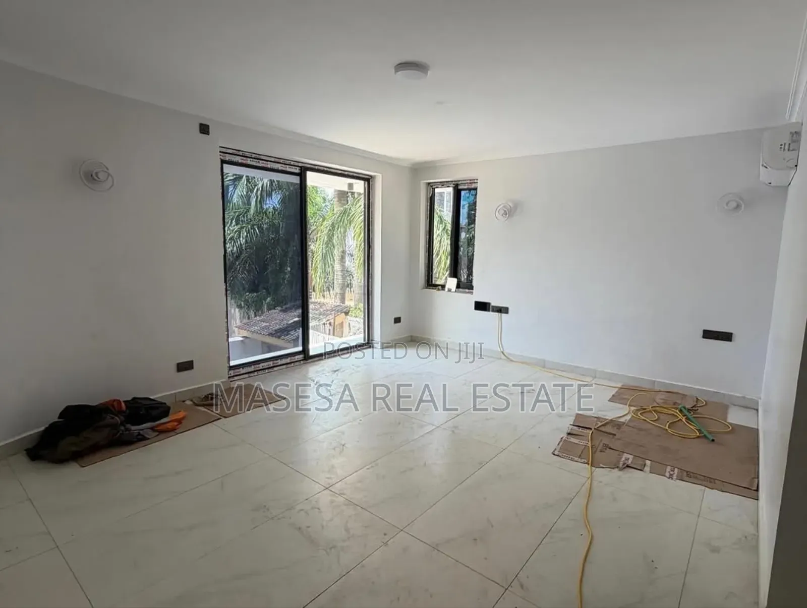 5bdrm House in Msasani for rent