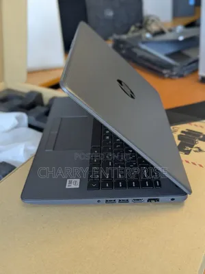 Laptop HP 240 G8 8GB Intel Core i5 SSD 256GB