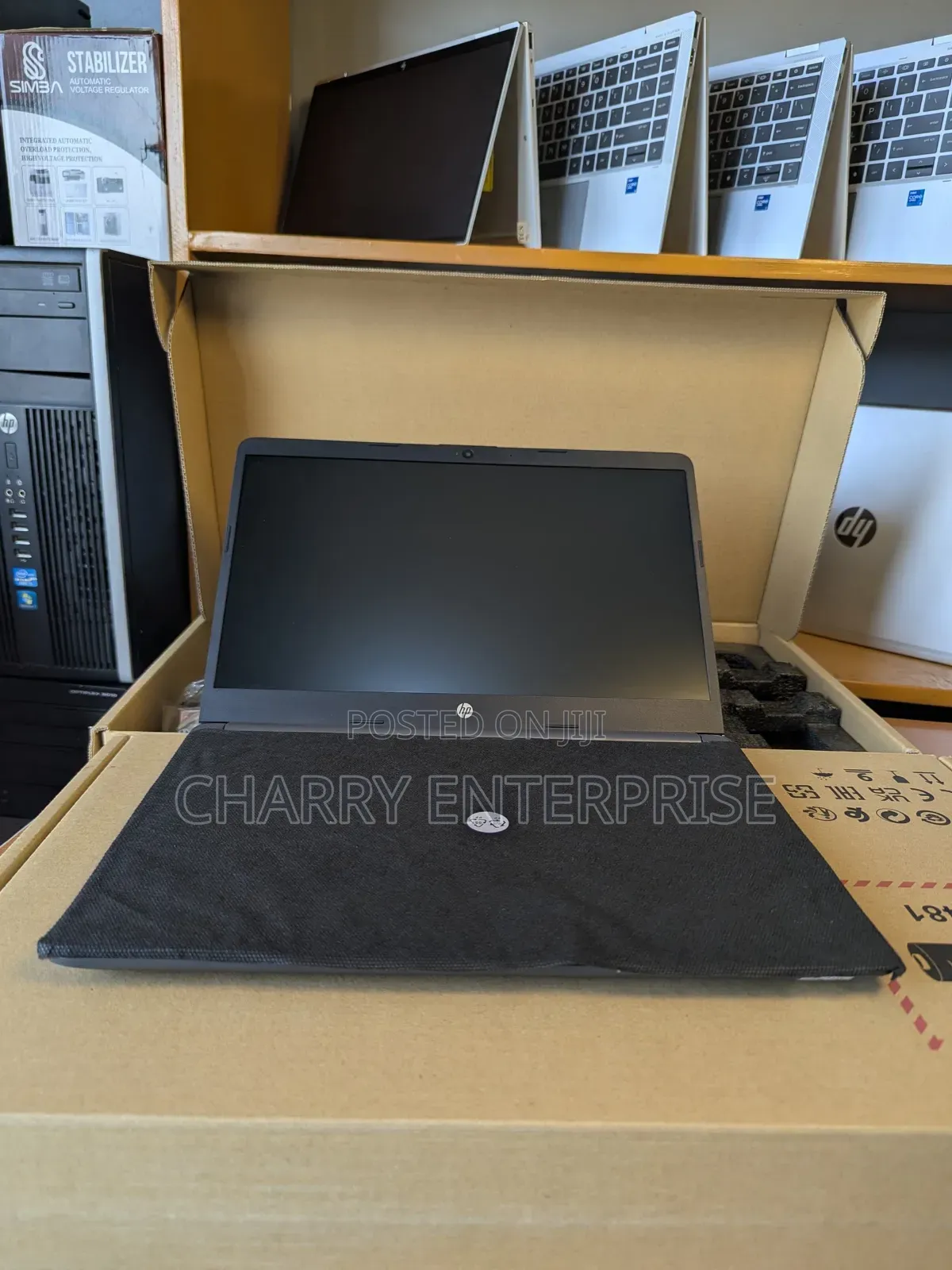 Laptop HP 240 G8 8GB Intel Core i5 SSD 256GB