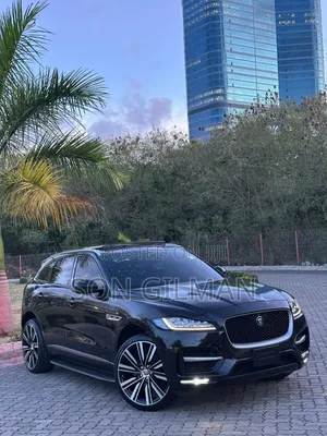 Jaguar F-Pace 2017 Black