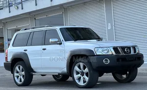 Nissan Patrol 2018 White